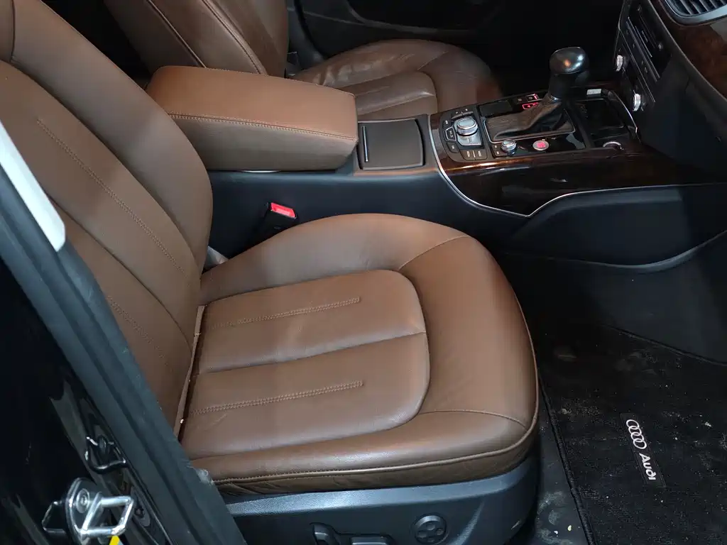 Audi A6L — миниатюра 7