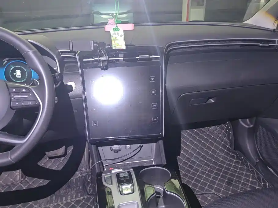 Hyundai Tucson — миниатюра 13