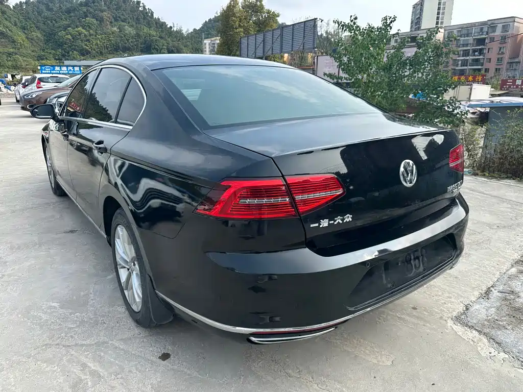 Volkswagen Magotan — миниатюра 6