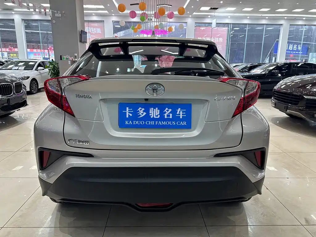 TOYOTA C HR