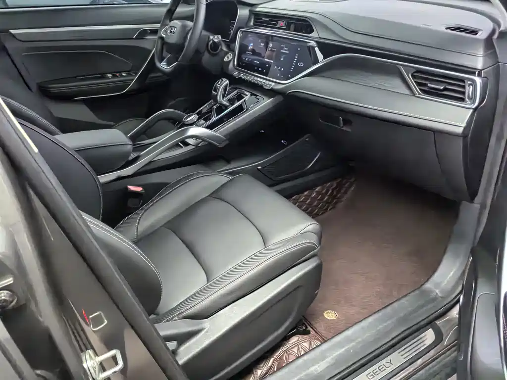 Geely Boyue — миниатюра 12