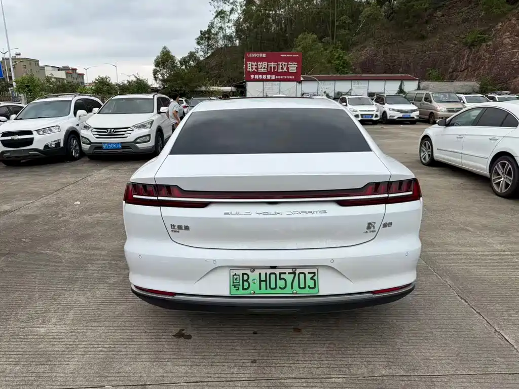 BYD Han — миниатюра 9