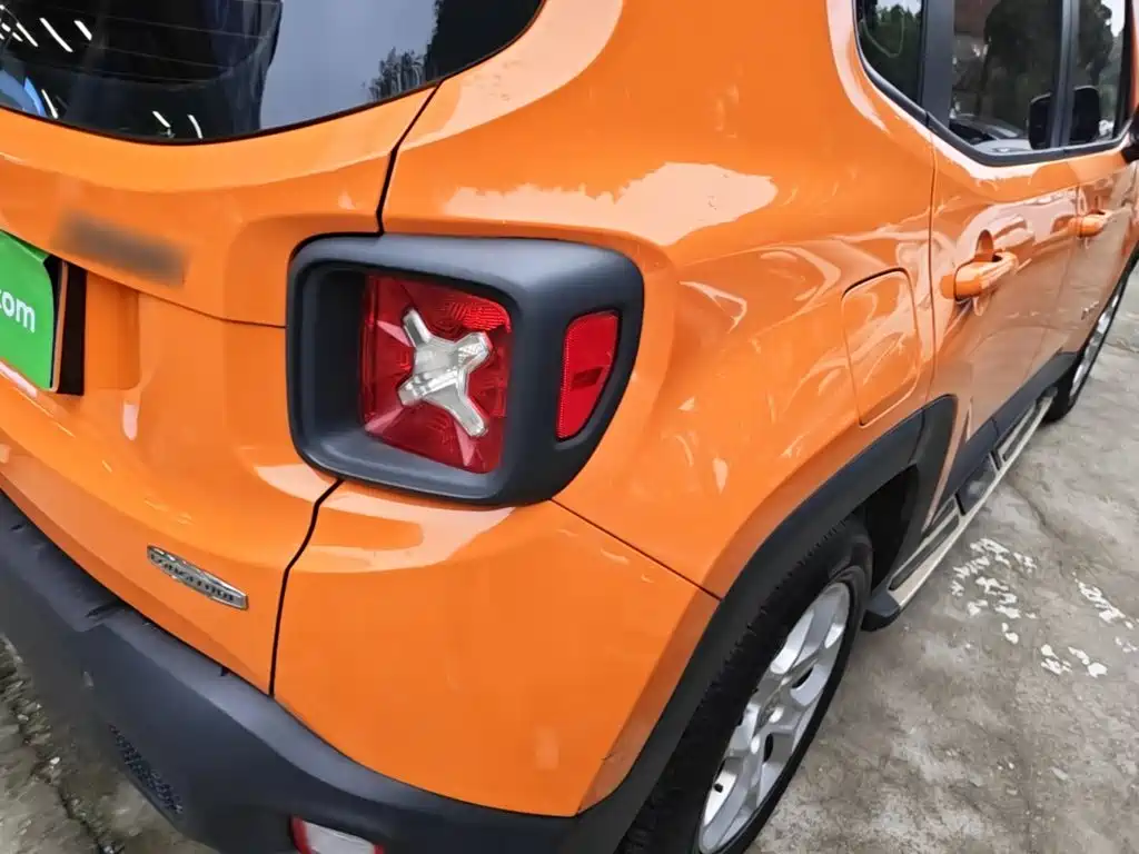 Jeep Renegade — миниатюра 8