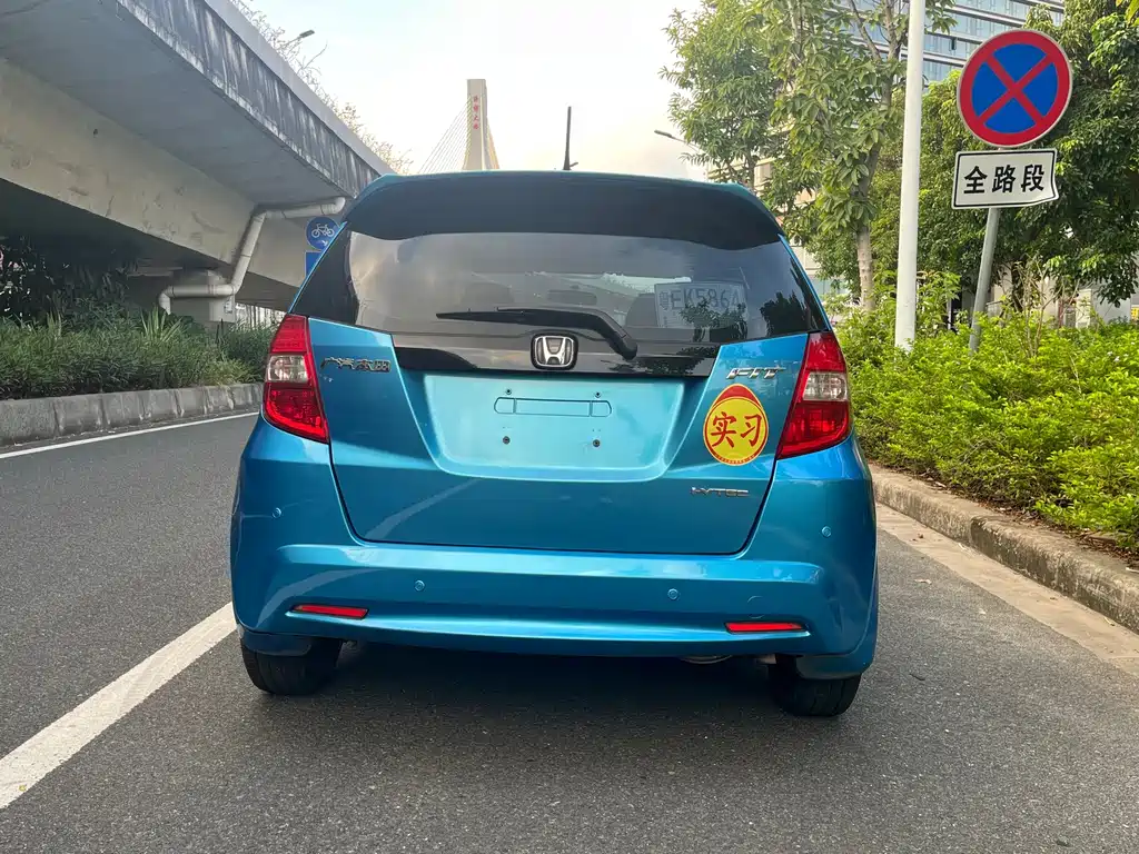 Honda Fit — миниатюра 5