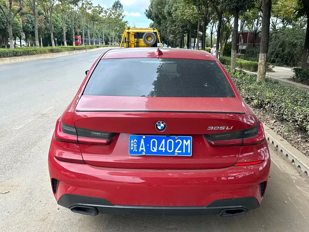 BMW 3 Series — миниатюра 4