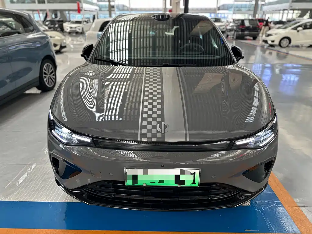 Leapmotor Leapmotor Lafa5 — миниатюра 2