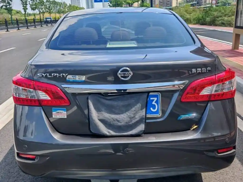 Nissan Sylphy — миниатюра 3