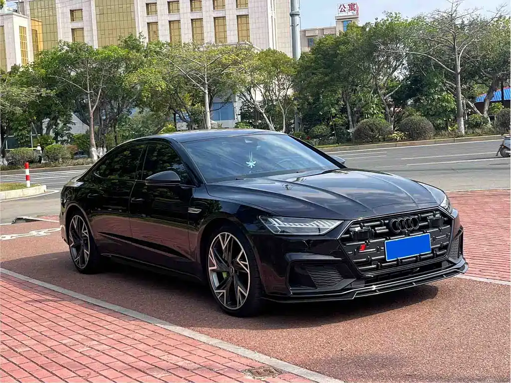 Audi A7L 2024 45 TFSI quattro S-line