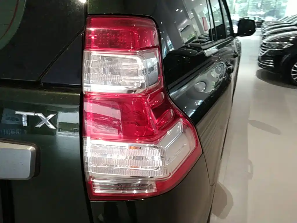 Toyota Land Cruiser Prado 2016 3.5L AT TX-L