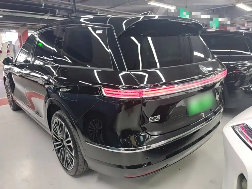 NIO ES8 2026 мест Executive
