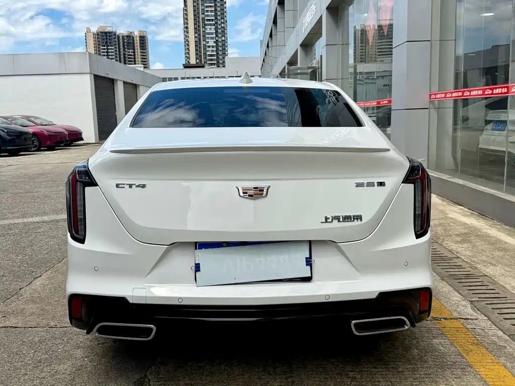 Cadillac CT4 — миниатюра 6