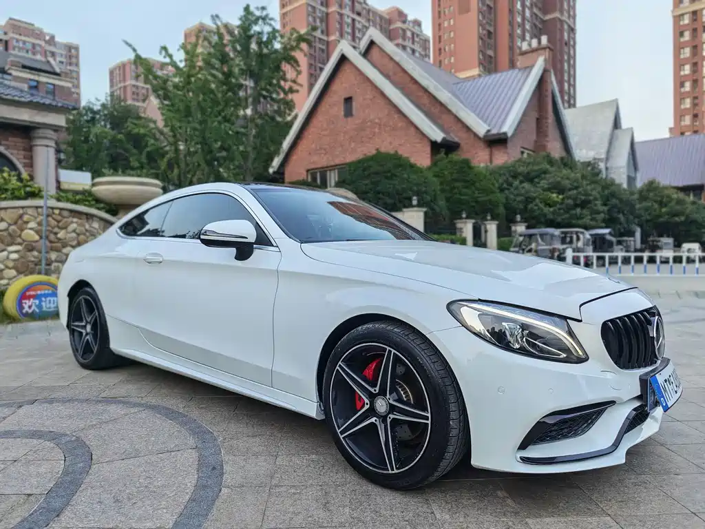 Mercedes-Benz C-Class (Import) — миниатюра 3
