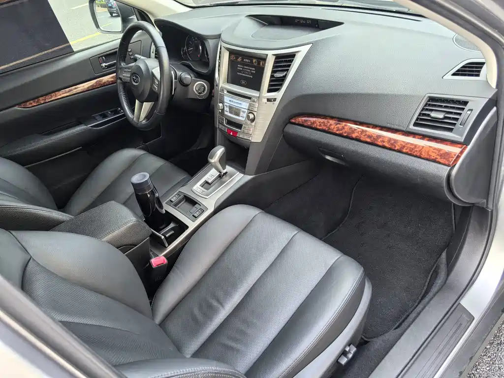 Subaru Outback — миниатюра 14