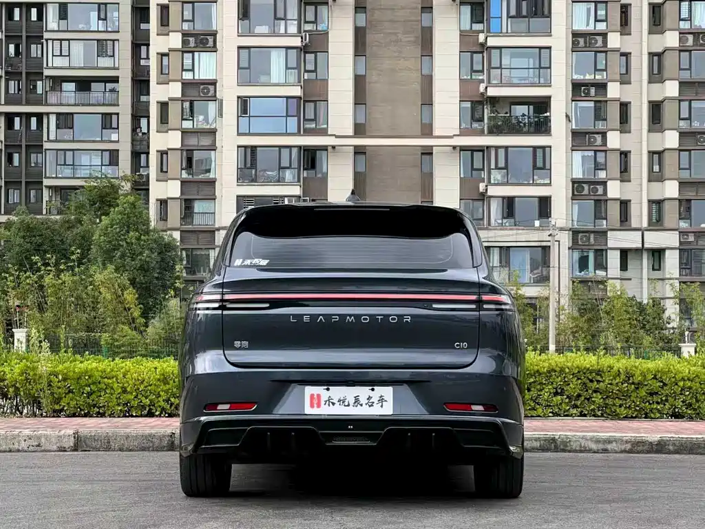 Leapmotor Leapmotor C10 — миниатюра 12