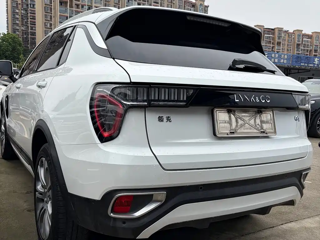 Lynk & Co 01 — миниатюра 17