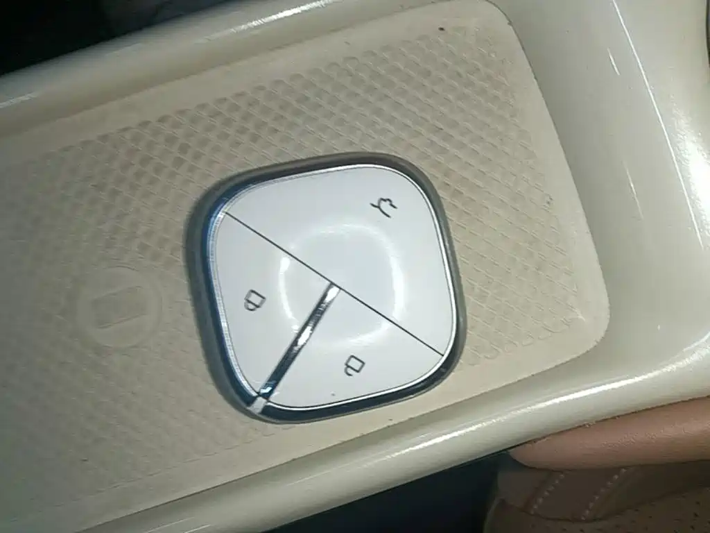 Wuling Bingo — миниатюра 9