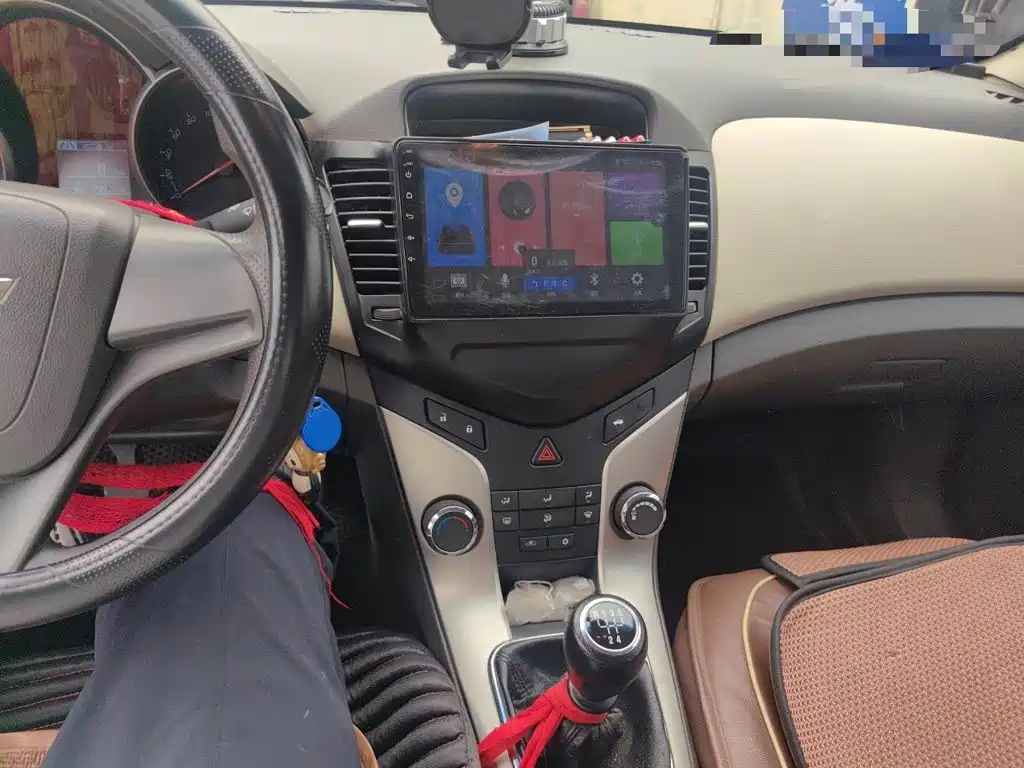 Chevrolet Cruze — миниатюра 14