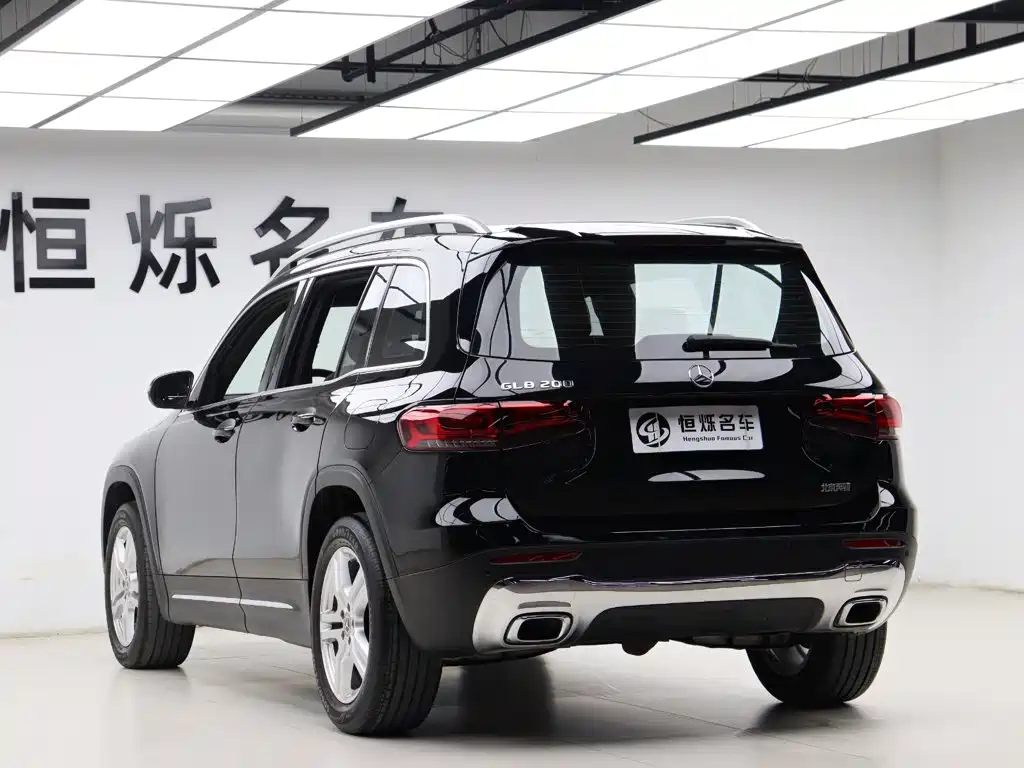 Mercedes-Benz GLB — миниатюра 22