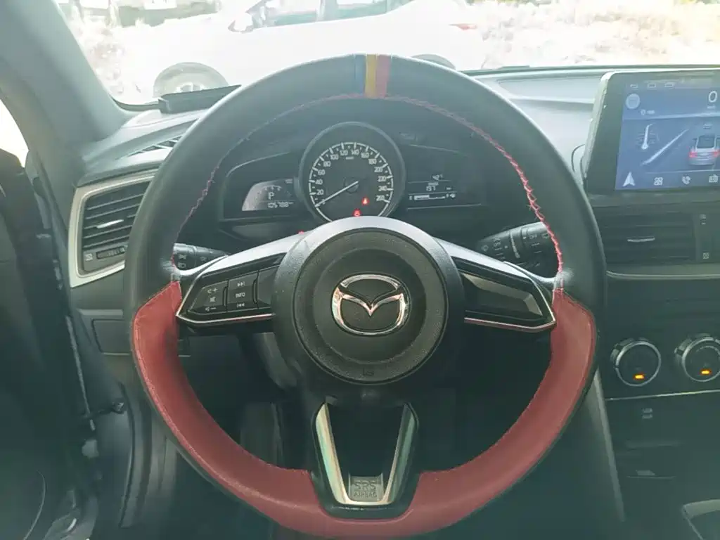 Mazda CX-4 — миниатюра 11