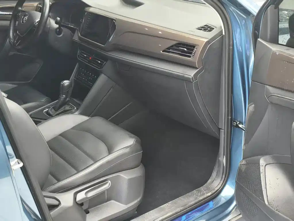 Volkswagen Tharu — миниатюра 9