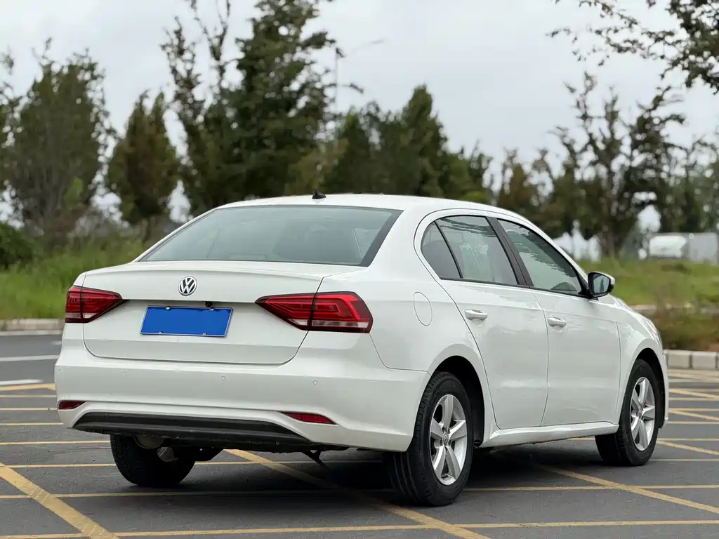 Volkswagen Lavida — миниатюра 7