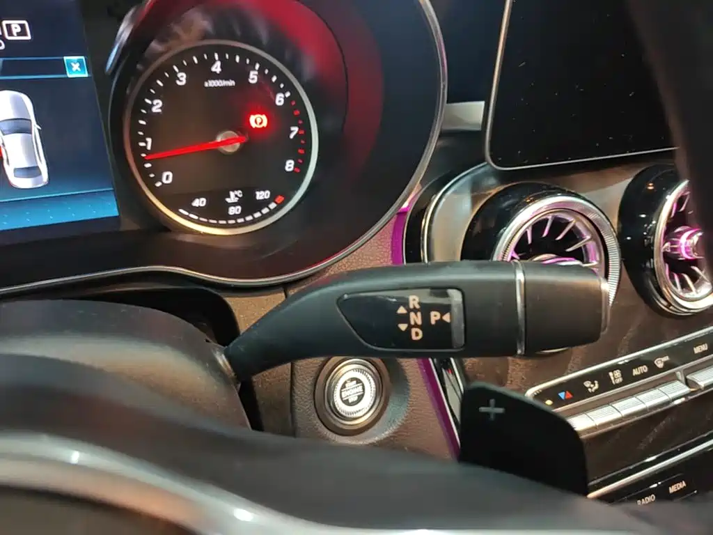 Mercedes-Benz C-Class — миниатюра 14
