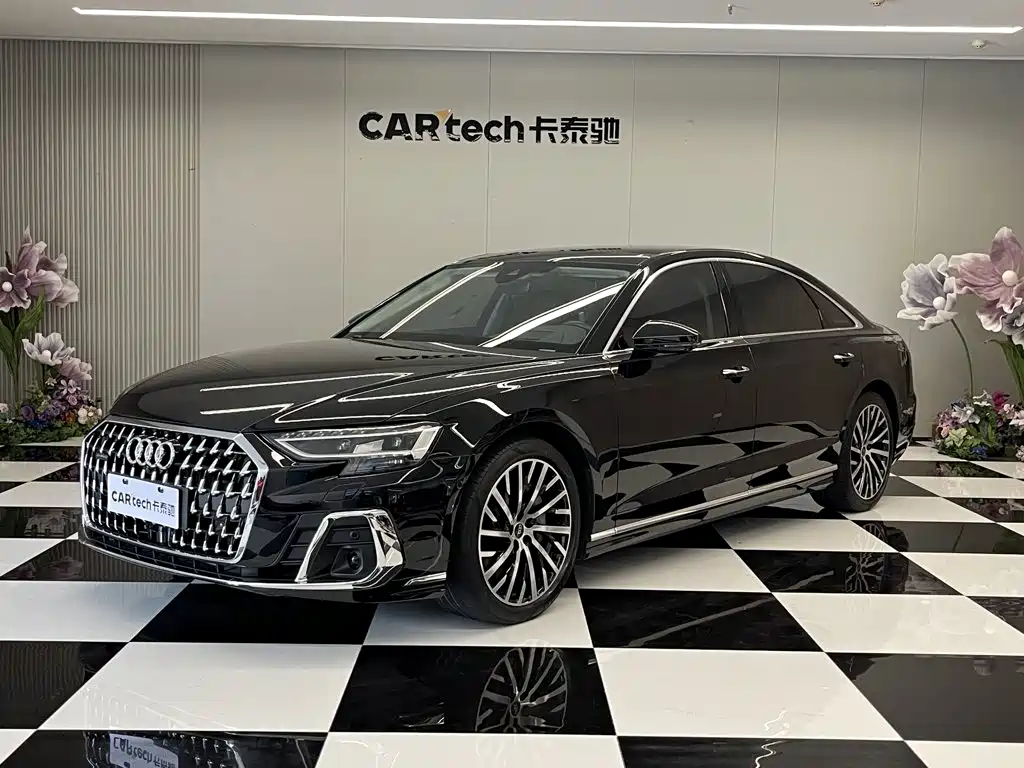 奥迪A8 2023款 A8L 55 TFSI quattro 旗舰型 2023