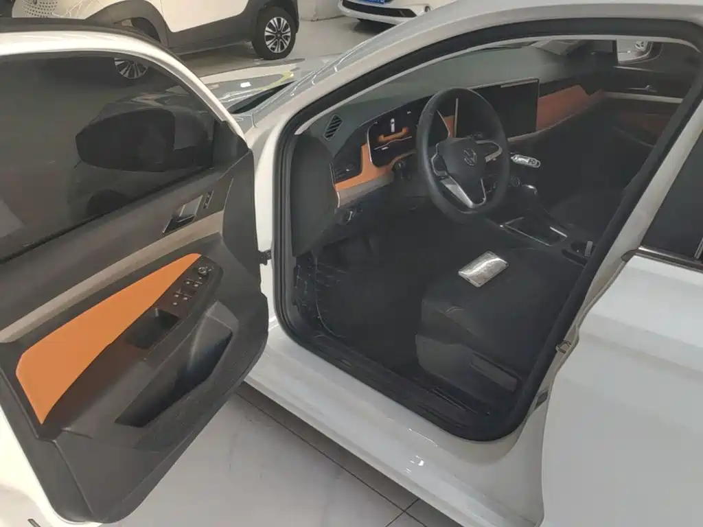 Volkswagen Bora — миниатюра 16