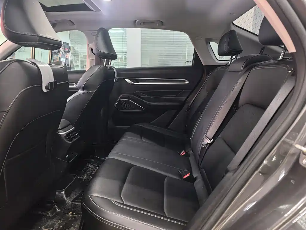 Geely Emgrand — миниатюра 12