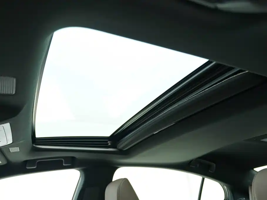 Lexus ES — миниатюра 11