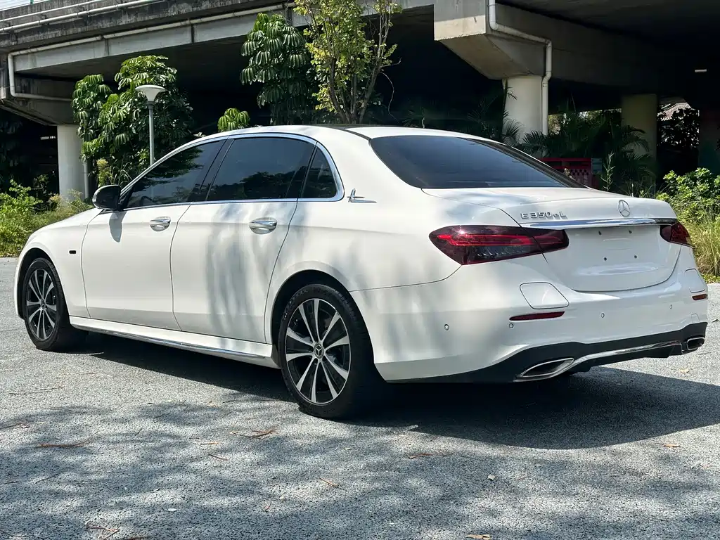 Mercedes-Benz E-Class New Energy — миниатюра 6
