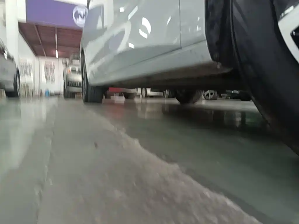 Wuling Xingguang 730 New Energy — миниатюра 21
