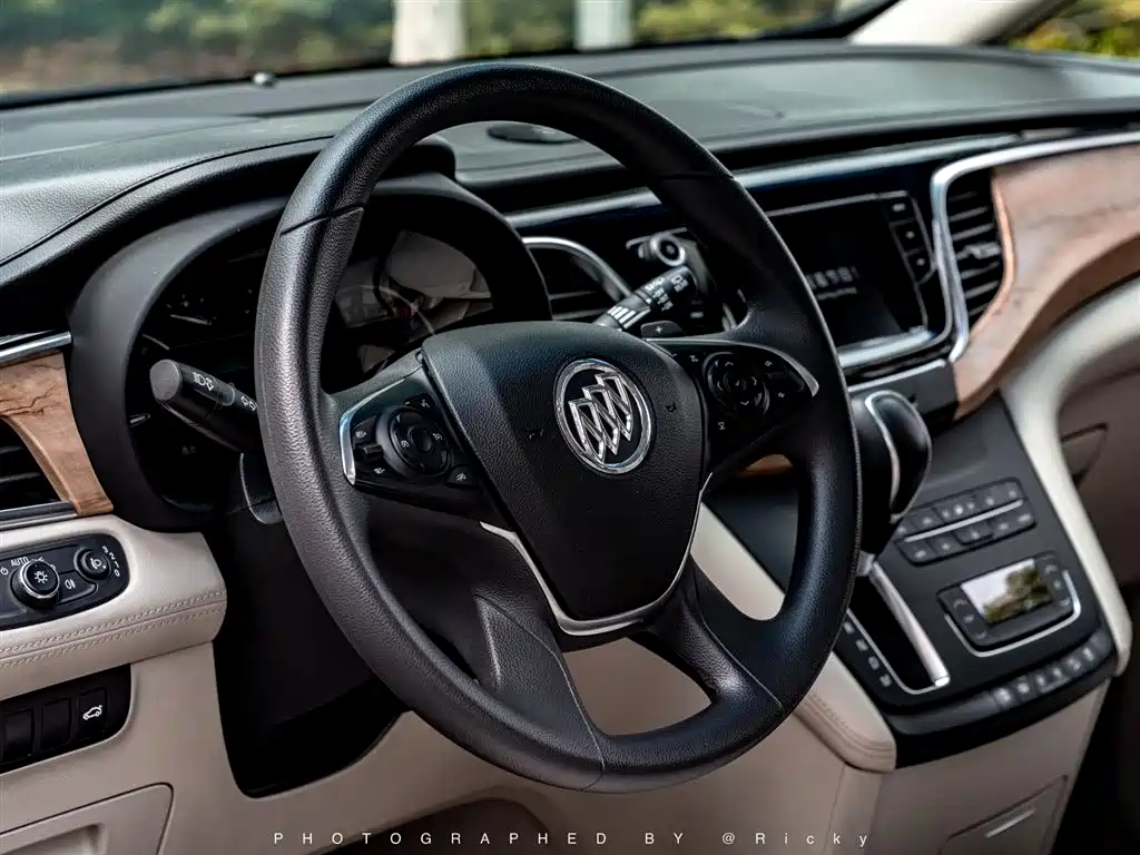 Buick GL8 2018 ES 28T Comfort VI
