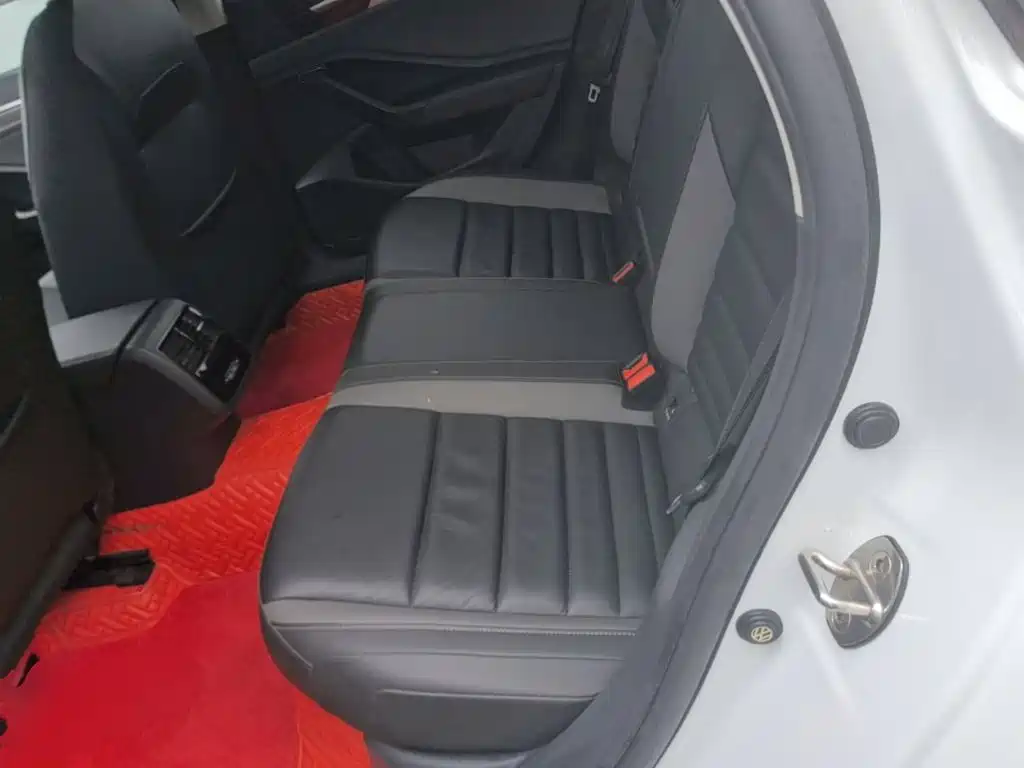 Volkswagen Sagitar — миниатюра 17
