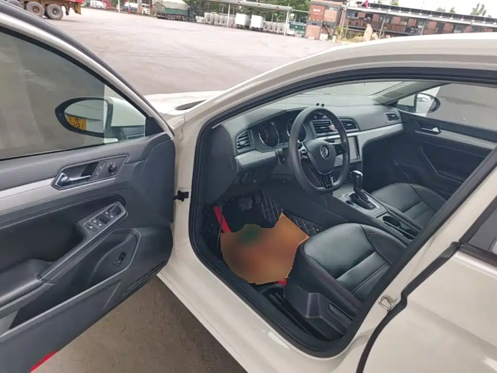 Volkswagen Lamando — миниатюра 16