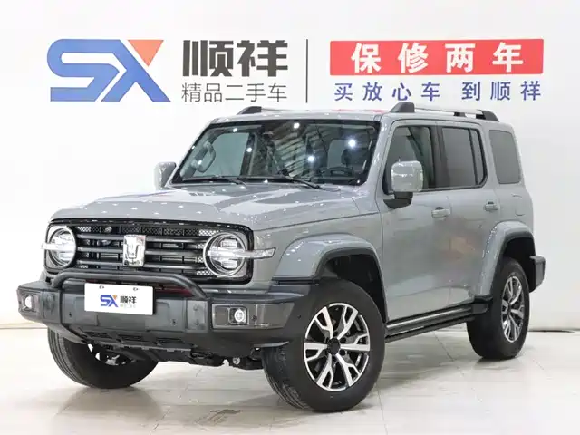 2022 TANK 300
