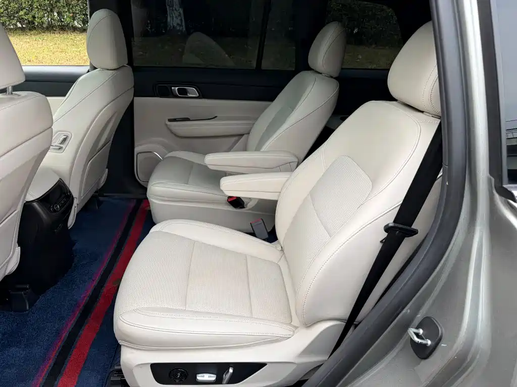 Li Auto Li ONE — миниатюра 12