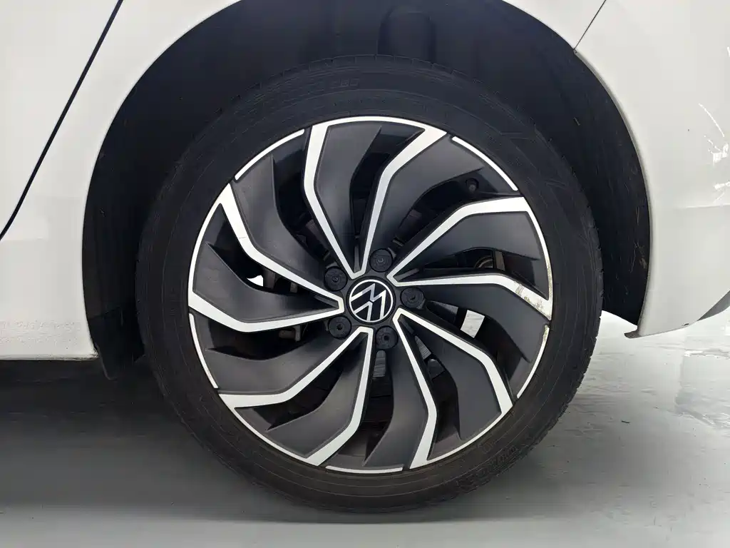 Volkswagen Golf — миниатюра 8