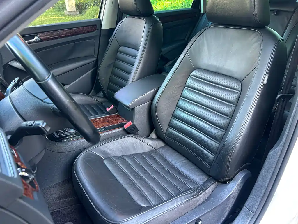 Volkswagen Passat — миниатюра 13