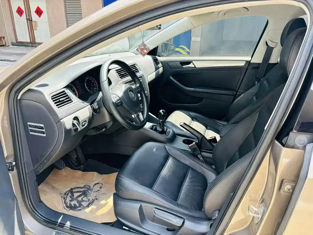 Volkswagen Sagitar — миниатюра 8