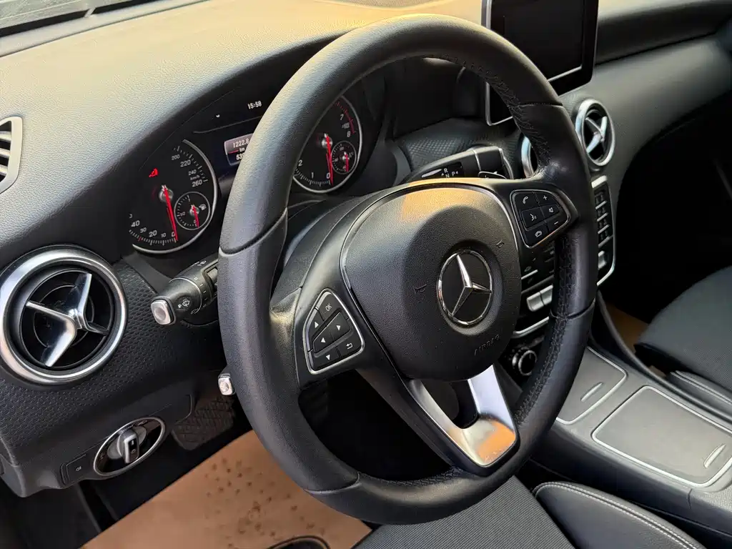 Mercedes-Benz A-Class (Import) A 200 Dynamic Type, фото 10