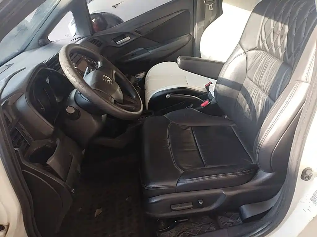 Honda Fit — миниатюра 15