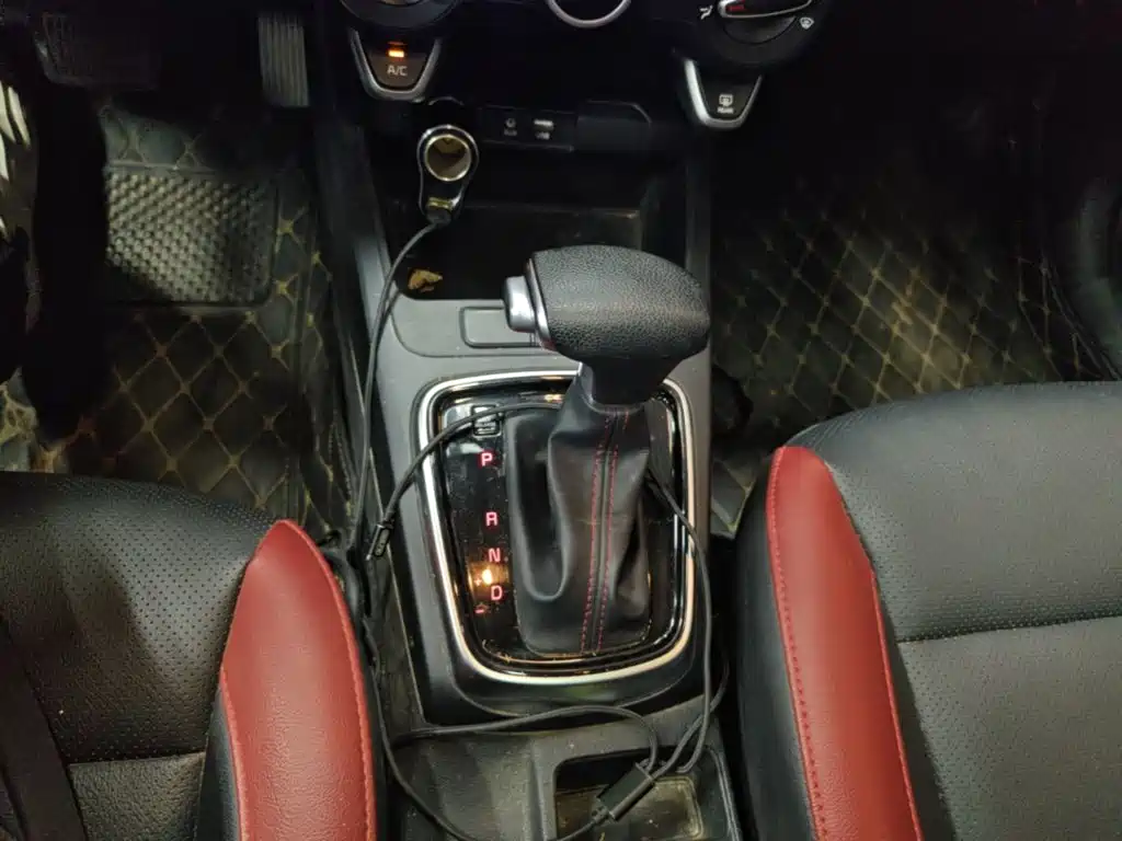 Kia KX Cross — миниатюра 14