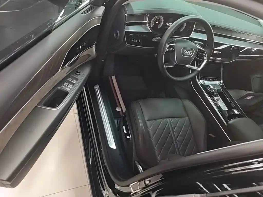 Audi A8 — миниатюра 16