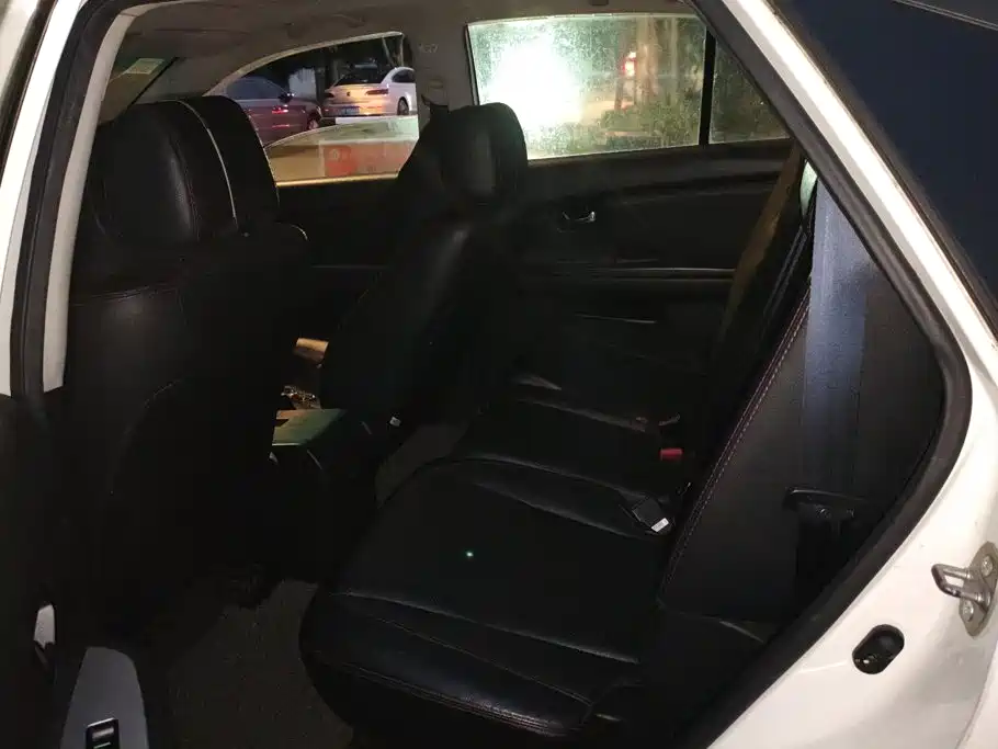 BYD S6 — миниатюра 11