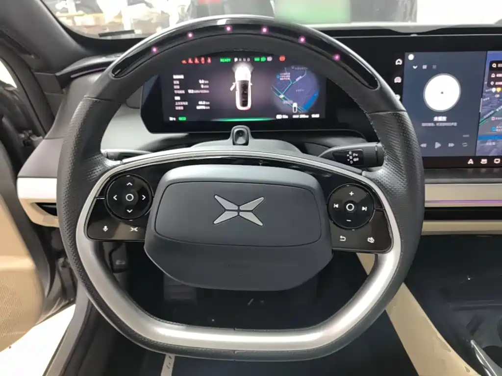 XPeng P7 — миниатюра 11