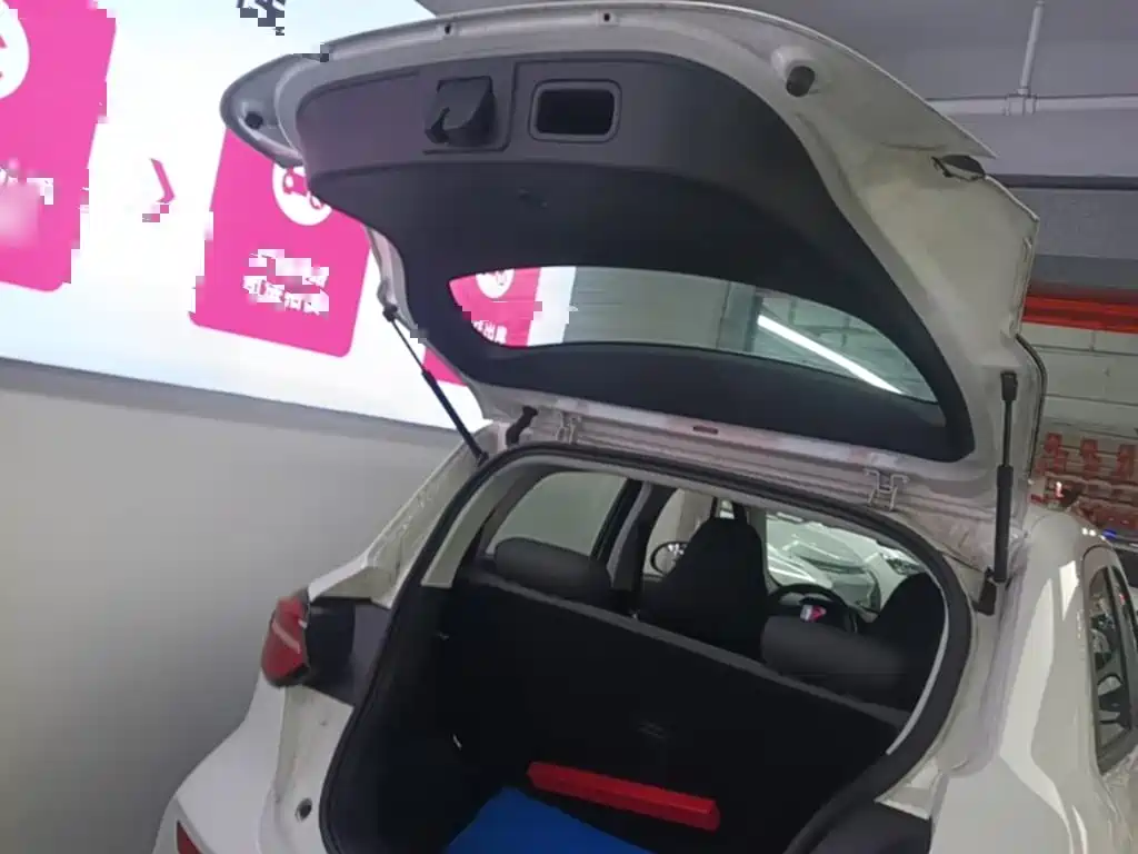 Leapmotor Leapmotor T03 — миниатюра 19