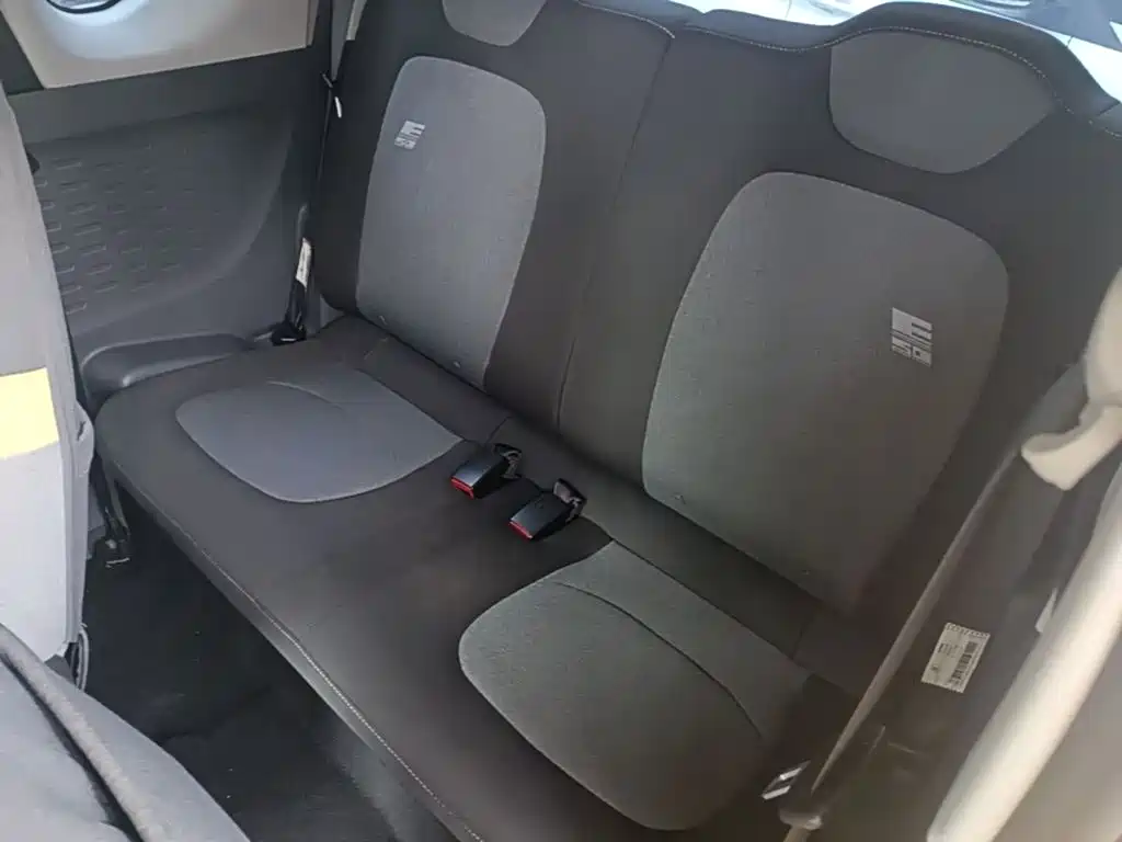 Wuling MINIEV — миниатюра 17