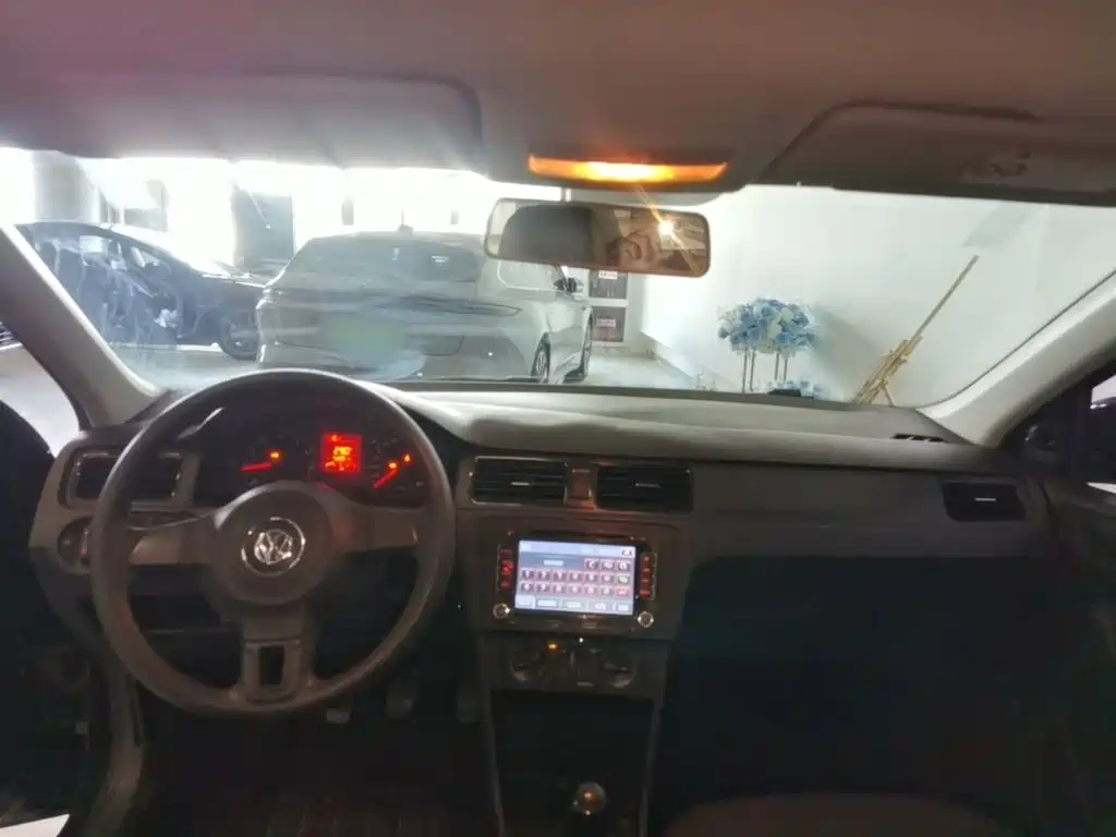 Volkswagen Santana — миниатюра 10