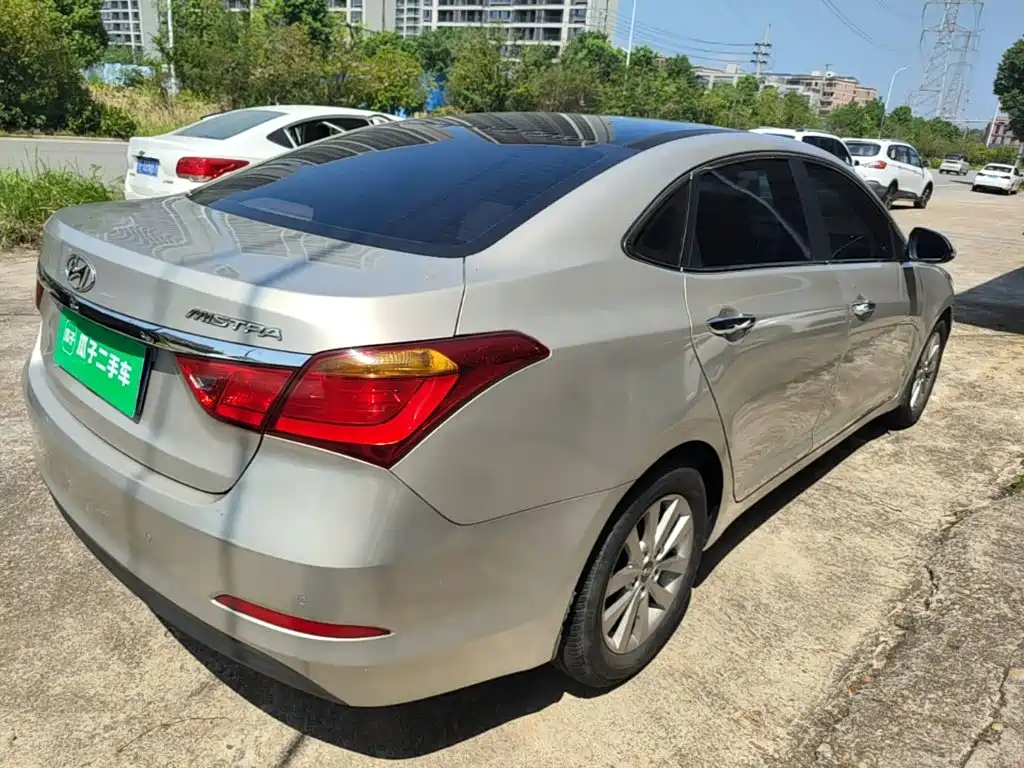 Hyundai Mistra — миниатюра 7